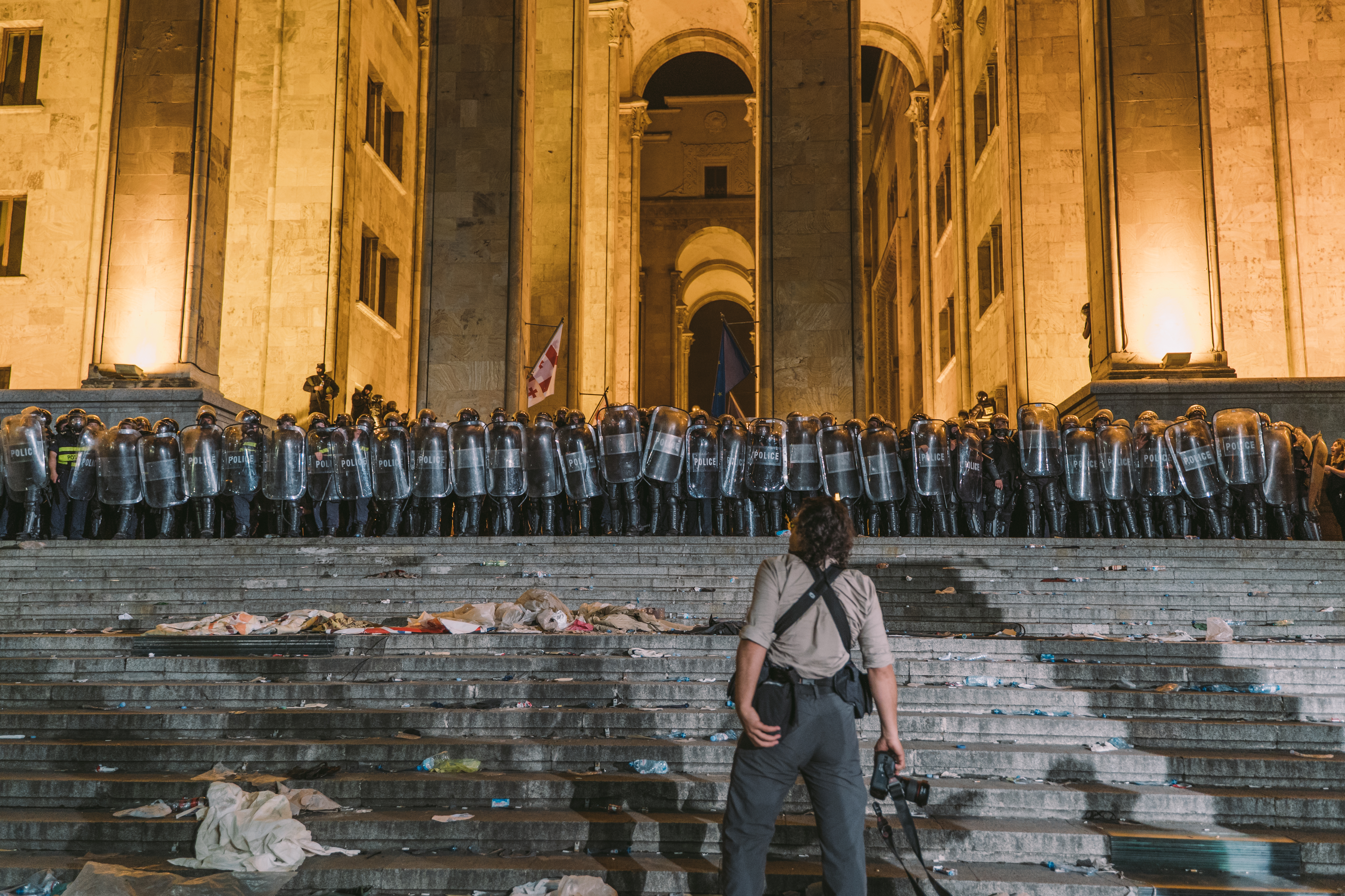 Heavy & bloody riots in Tbilisi, Georgia after provocation by Russian MP in the Georgian Parliament